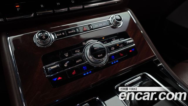 Lincoln Aviator (II) 3.0 Black Label AWD 2022 — фото 39