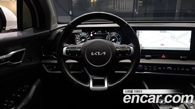 Kia Sportage (V) Diesel 2.0 2WD Signature 2022 — фото 13