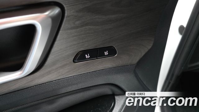 Kia Sportage (V) Diesel 2.0 2WD Signature 2022 — фото 20