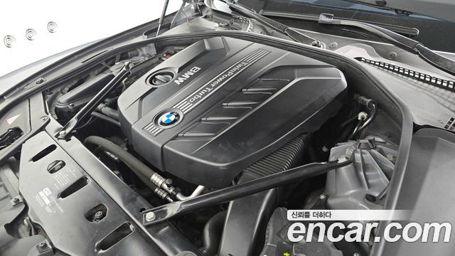 BMW 5 Series (F10) 520d Luxury 2014 — фото 6