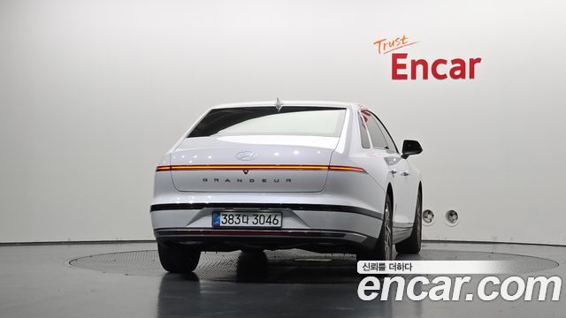 Hyundai Grandeur (GN7) 2,5 Gasoline 2WD Premium 2026 — фото 4