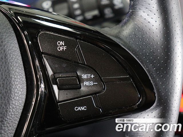 KG Mobility (SsangYong) Tivoli LX 2WD 2017 — фото 16