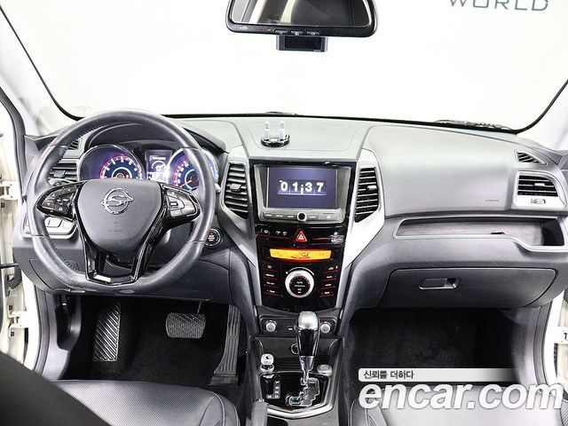 KG Mobility (SsangYong) Tivoli LX 2WD 2017 — фото 18
