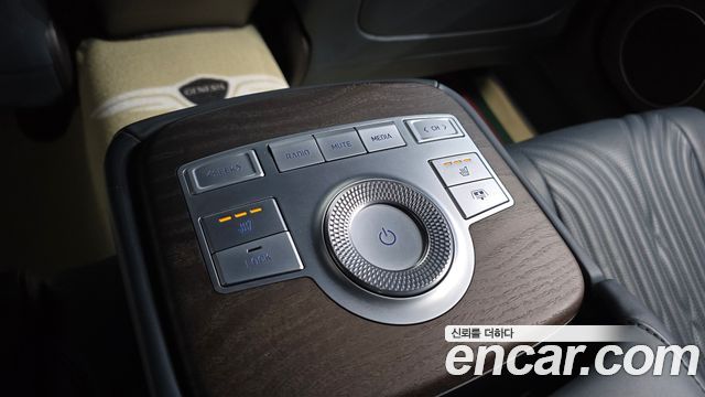 Genesis G80 (RG3) Gasoline 2.5 Turbo AWD 2021 — фото 23