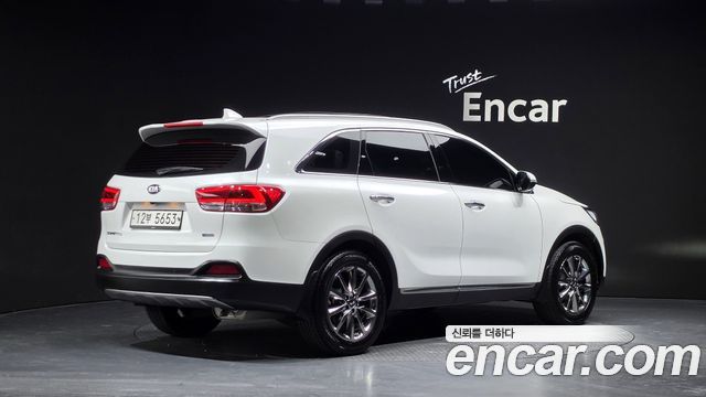 Kia Sorento Diesel 2.0 2WD Noblesse Special 2015 — фото 2