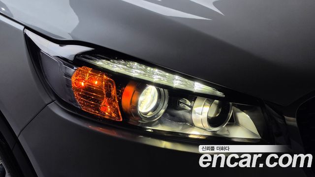 Kia Sorento Diesel 2.0 2WD Noblesse Special 2015 — фото 22