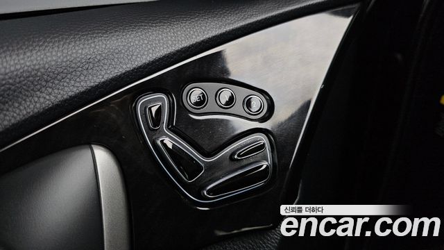 Hyundai Grandeur (HG) HG240 Modern Collection 2017 — фото 30