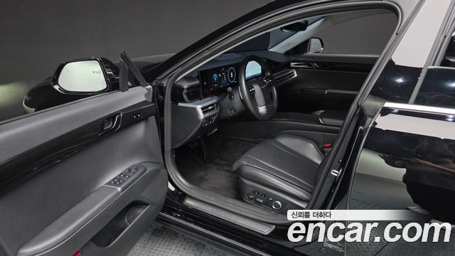 Hyundai Grandeur (GN7) 2,5 Gasoline 2WD Exclusive 2023 — фото 10