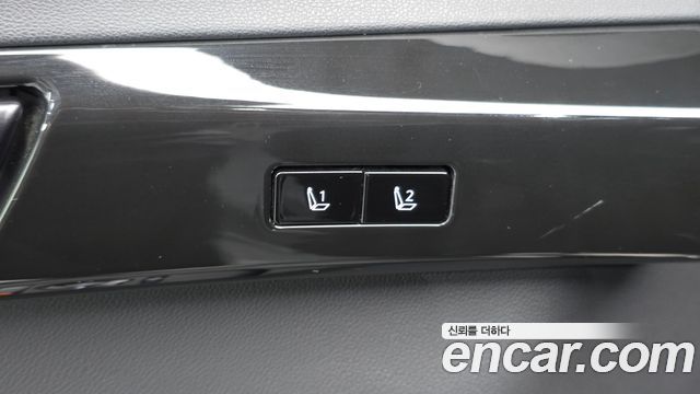 Hyundai Grandeur (GN7) 2,5 Gasoline 2WD Exclusive 2023 — фото 13