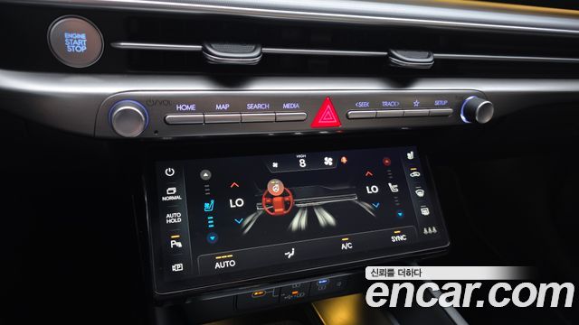 Hyundai Grandeur (GN7) 2,5 Gasoline 2WD Exclusive 2023 — фото 29