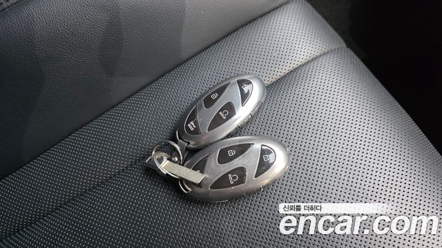 Hyundai Grandeur (GN7) 2,5 Gasoline 2WD Exclusive 2023 — фото 37