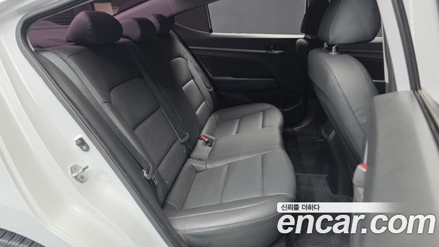 Hyundai Avante (AD) 1.6 GDI Modern 2018 — фото 12