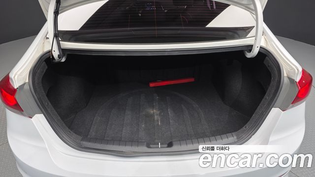 Hyundai Avante (AD) 1.6 GDI Modern 2018 — фото 20