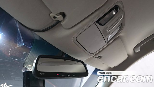 Kia K7 3.0 LPI Luxury (Rental Car) 2017 — фото 18