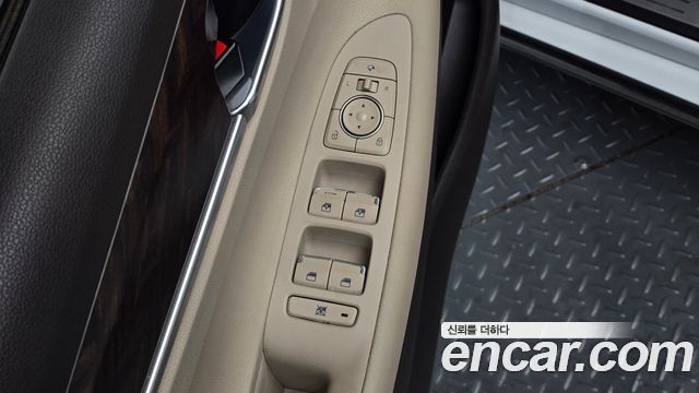 Hyundai Grandeur (IG) 2.4 Modern 2019 — фото 23