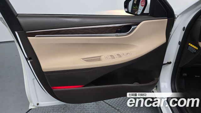 Hyundai Grandeur (IG) 2.4 Modern 2019 — фото 30