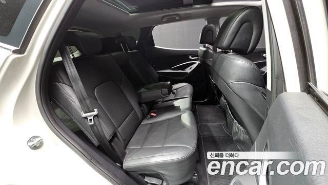 Hyundai Santa Fe (DM) Diesel(e-VGT) 2.0 2WD Premium 2014 — фото 15