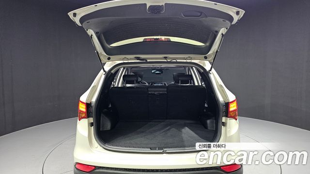 Hyundai Santa Fe (DM) Diesel(e-VGT) 2.0 2WD Premium 2014 — фото 24