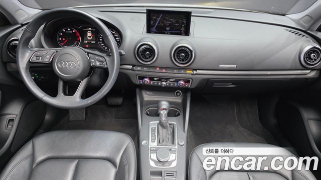 Audi A3 40 TFSI 8V 2018 — фото 7
