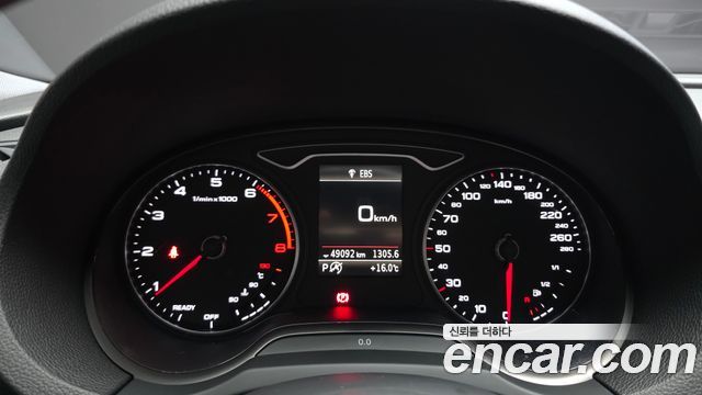 Audi A3 40 TFSI 8V 2018 — фото 8