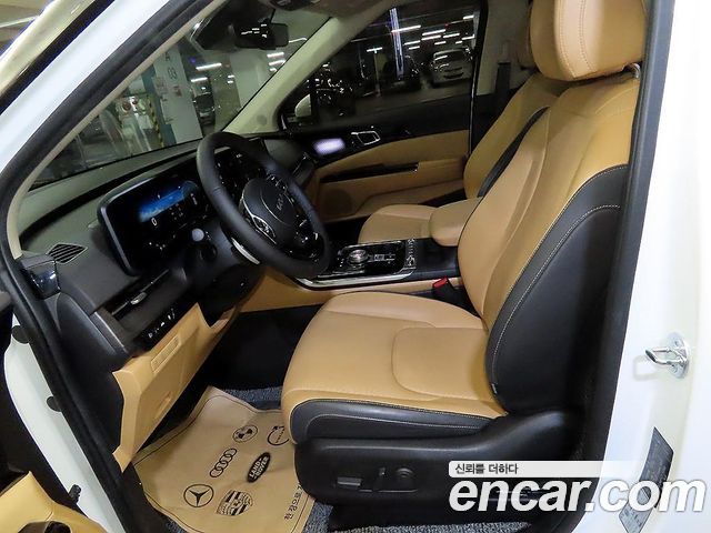 Kia Carnival (IV) Gasoline 9-Seater Signature 2023 — фото 6