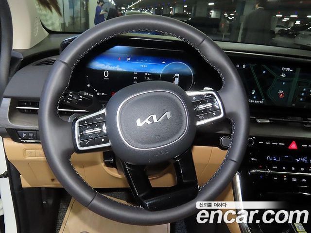 Kia Carnival (IV) Gasoline 9-Seater Signature 2023 — фото 8