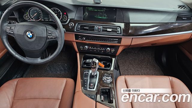 BMW 5 Series (F10) 528i xDrive 2013 — фото 7