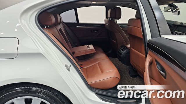 BMW 5 Series (F10) 528i xDrive 2013 — фото 12