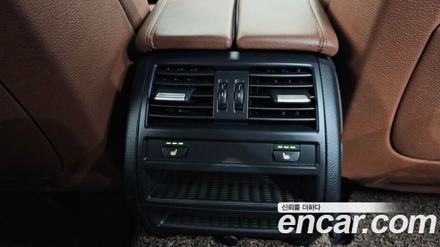 BMW 5 Series (F10) 528i xDrive 2013 — фото 18