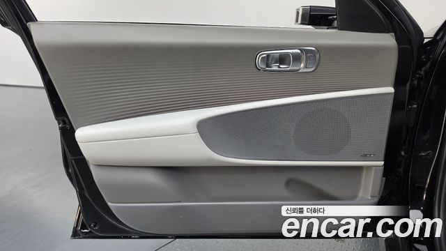 Hyundai Ioniq 6 Long Range Prestige 2023 — фото 24