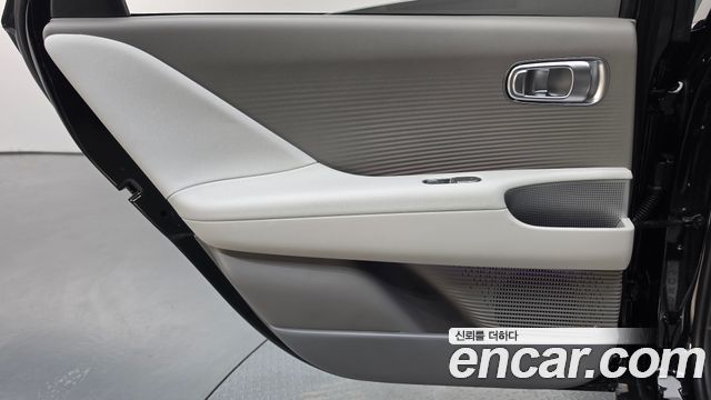Hyundai Ioniq 6 Long Range Prestige 2023 — фото 25