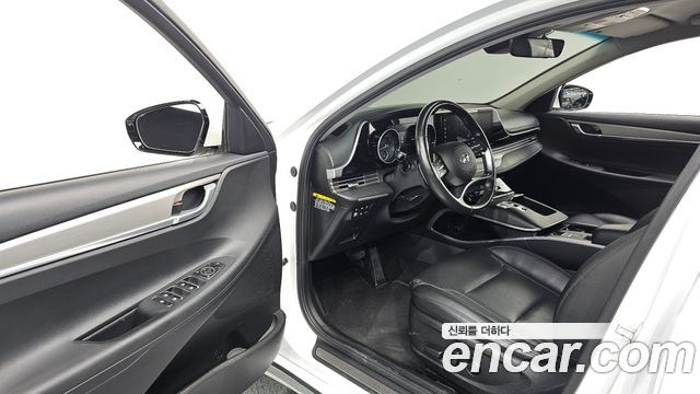Hyundai Grandeur (IG) 3.0 LPi Rent Car Modern 2020 — фото 10