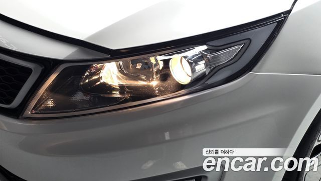 Kia K5 Hybrid Prestige 2013 — фото 22