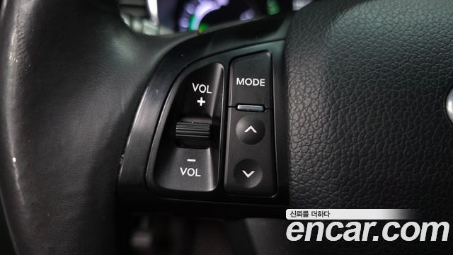 Kia K5 Hybrid Prestige 2013 — фото 28