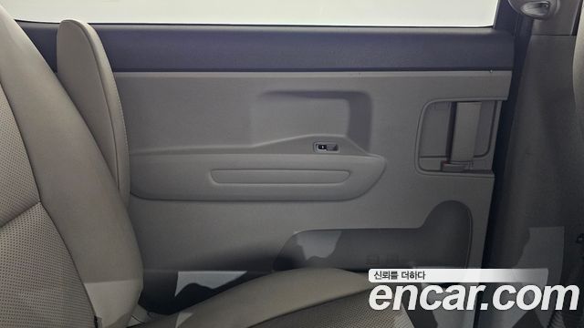 Kia Carnival 9-seater Luxury 2015 — фото 25