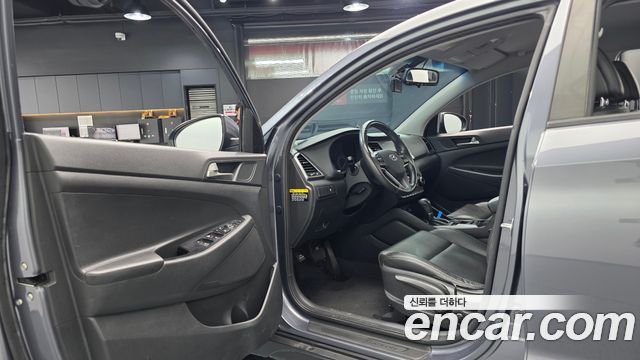 Hyundai Tucson Diesel 2.0 2WD Smart 2018 — фото 10