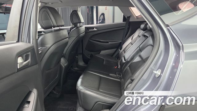 Hyundai Tucson Diesel 2.0 2WD Smart 2018 — фото 12