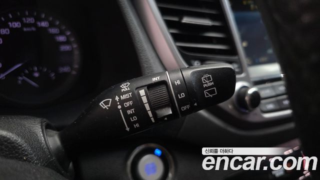 Hyundai Tucson Diesel 2.0 2WD Smart 2018 — фото 27