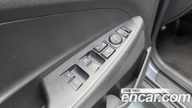 Hyundai Tucson Diesel 2.0 2WD Smart 2018 — фото 28