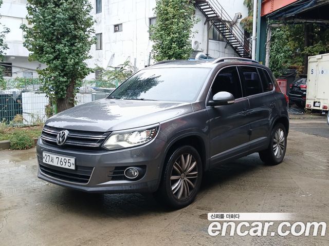 Volkswagen Tiguan 2.0 TDI  Premium 5N