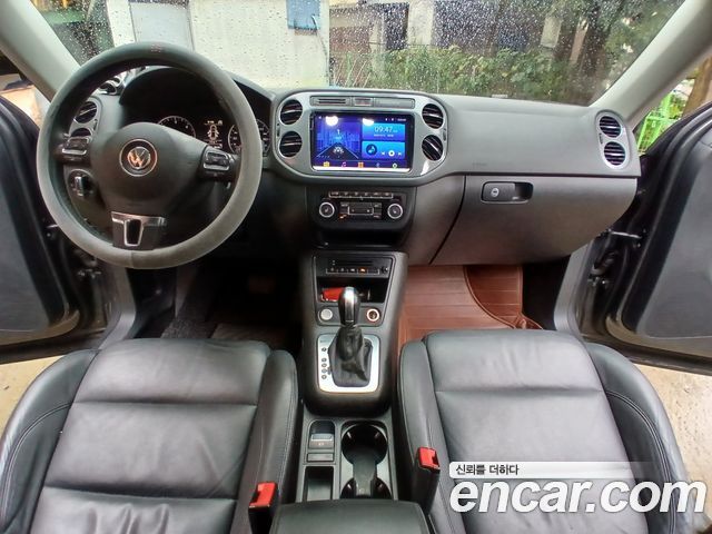 Volkswagen Tiguan 2.0 TDI  Premium 5N 2014 — фото 10