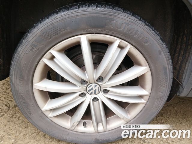 Volkswagen Tiguan 2.0 TDI  Premium 5N 2014 — фото 24