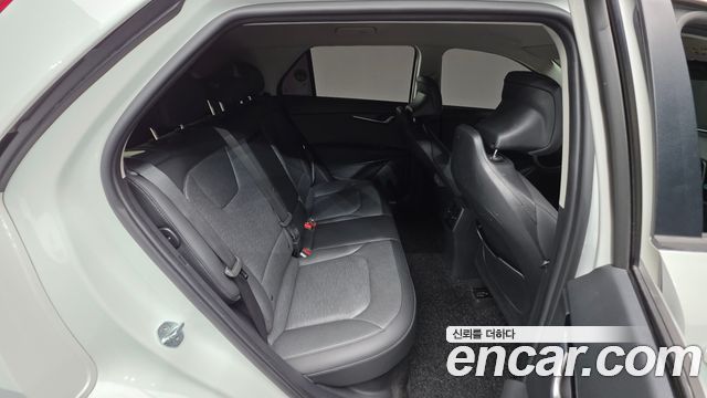 Kia Niro Prestige 2022 — фото 18