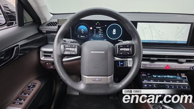 Hyundai Grandeur (GN7) 2,5 Gasoline 2WD Premium 2023 — фото 14