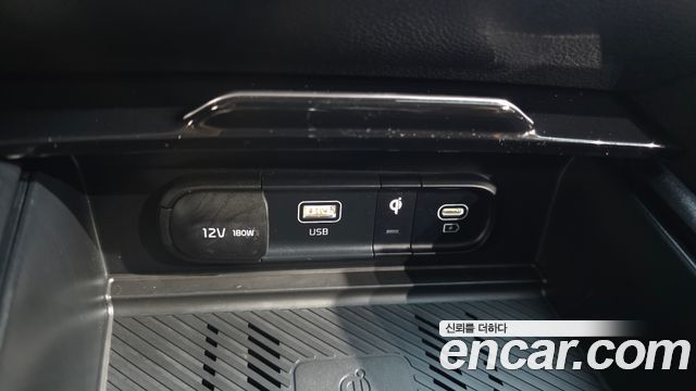 Kia Sportage (V) Diesel 2.0 2WD Nobleless 2022 — фото 13