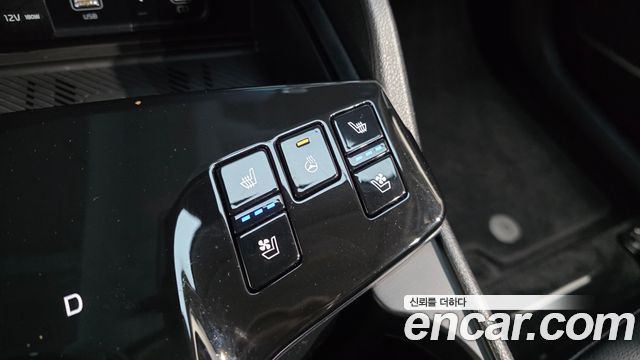 Kia Sportage (V) Diesel 2.0 2WD Nobleless 2022 — фото 17