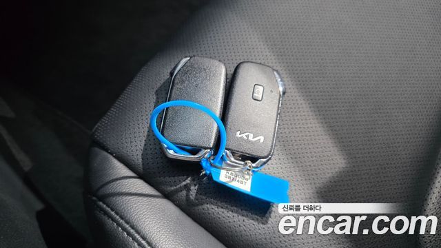 Kia Sportage (V) Diesel 2.0 2WD Nobleless 2022 — фото 18