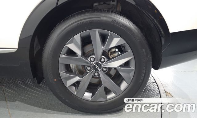 Kia Sportage (V) Diesel 2.0 2WD Nobleless 2022 — фото 21