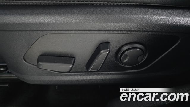 Kia Sportage (V) Diesel 2.0 2WD Nobleless 2022 — фото 31