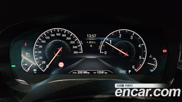 BMW 6 Series GT (G32) 620d xDrive M Sport 2019 — фото 8